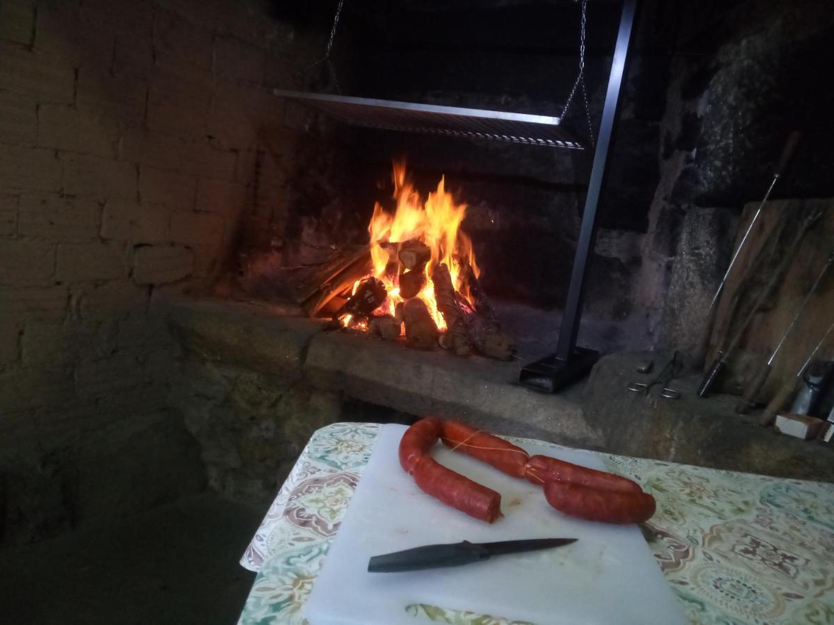 A Casa De Lucha Guest House Meis Екстериор снимка